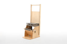 Load image into Gallery viewer, Wunda Chair High Back|color::dove