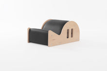Load image into Gallery viewer, Clara Step Barrel®|color::Black