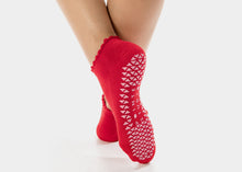 Load image into Gallery viewer, Women's heart grip socks - red