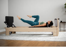Load image into Gallery viewer, jumpus maximus on studio reformer