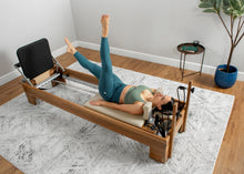 Load image into Gallery viewer, jumpboard for studio reformer