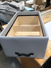 Load image into Gallery viewer, Sitting Box Standard
