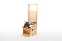 Load image into Gallery viewer, Wunda Chair High Back|color::parchment
