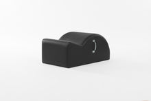 Load image into Gallery viewer, East Coast Step Barrel|color::Black
