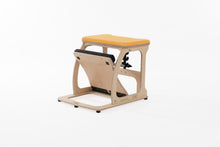 Load image into Gallery viewer, Exo Chair|color::Doe
