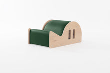 Load image into Gallery viewer, Clara Step Barrel®|color::Forest
