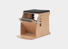 Load image into Gallery viewer, Wunda Chair product photo
